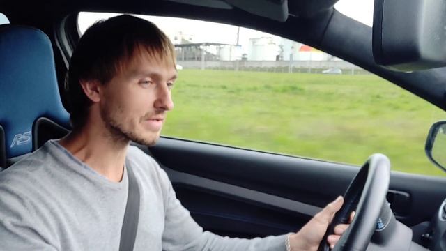 Крутые кадры о процессе работы с Ford Focus RS смотреть онлайн