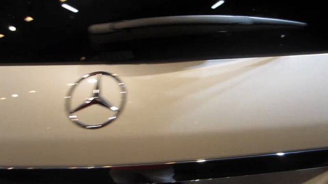 2013 Mercedes GL 63 AMG At NAIAS 2013 Detroit Auto Show смотреть онлайн