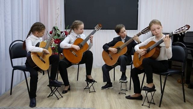 Олег Киселёв "Забытый всеми клавесин" исполняет ансамбль ДМШ №10 (Екатеринбург) смотреть онлайн