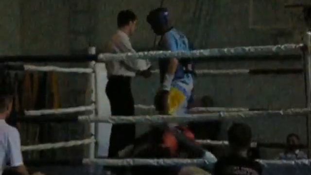 Бой новичков Тайского бокса смотреть онлайн