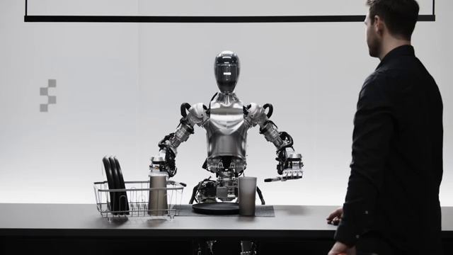 Робот от Figure AI и OpenAI