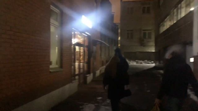 Life In Russia:НОВОГОДНЯЯ МОСКВА/ЛУЧШАЯ ХИНКАЛЬНАЯ!Я ЛОПНУЛА) смотреть онлайн