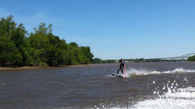 Water ski: Водные лыжи 20-05-2012 смотреть онлайн