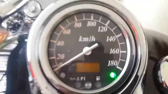 Suzuki Intruder C800