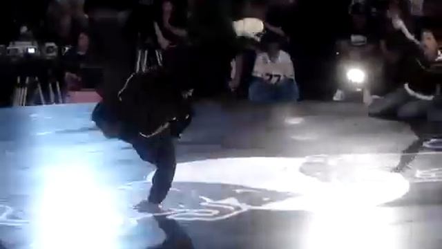 B-boy Junior - Лучший брейкдансер мира...!!! смотреть онлайн