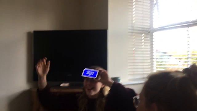 "don't get in the shower fully clothed" смотреть онлайн