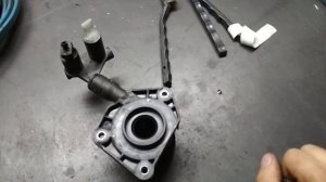 Прокачка сцепления на ford fusion, fiesta, focus 2 и т.п.