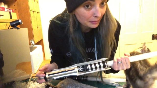 Massive Unboxing of Ultrasabers Manticore, Flamberge CE, 2 Mystery Boxes & Third Place Raffle Prize смотреть онлайн