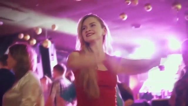 ДОБРО ПОЖАЛОВАТЬ В МИР ТАНЦА! ПРОСТЫЕ ТАНЦЕВАЛЬНЫЕ ДВИЖЕНИЯ. КРАТКИЙ ИНСТРУКТАЖ???? смотреть онлайн