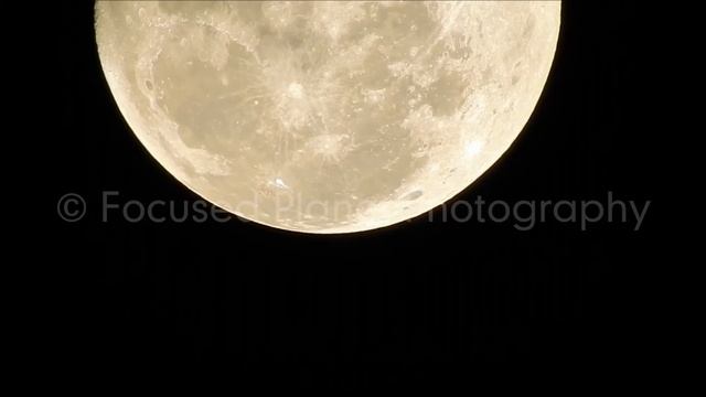 Moon Orbiting Earth 4/7/2015 Nikon Coolpix P900 смотреть онлайн
