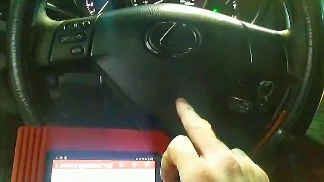 Lexus RX 330 двигатель троит. Горит чек енджин смотреть онлайн