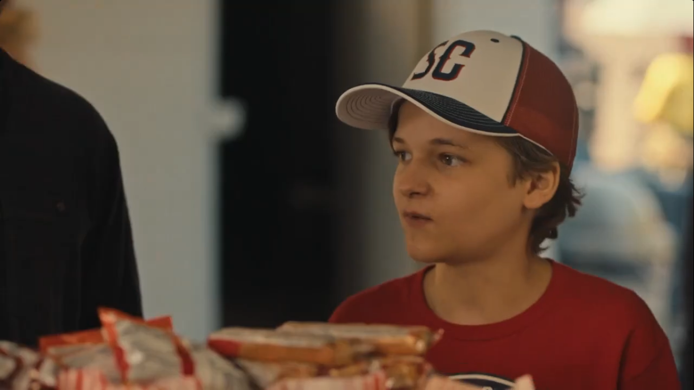 ЭНН РУЛ - трейлер "РОЗА НА ЕЕ МОГИЛЕ" (2023) Кришелл Стауз, драма смотреть онлайн