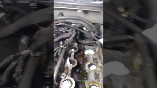 04 Ford Explorer 4.0 XLT misfiring cylinder 2 and 3 removing fuel injectors and intake manifold смотреть онлайн