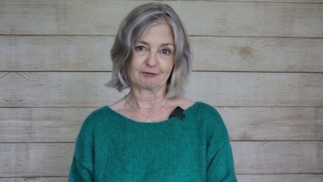Avoid Costly MISTAKES: Caring for Cashmere & Silk смотреть онлайн