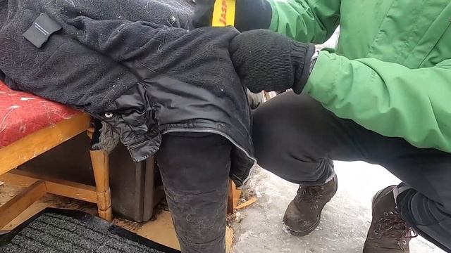 Кыс-кыс хаус #4. "Невыносимая грусть смехотворного" (обзор уличных домов для котов) смотреть онлайн