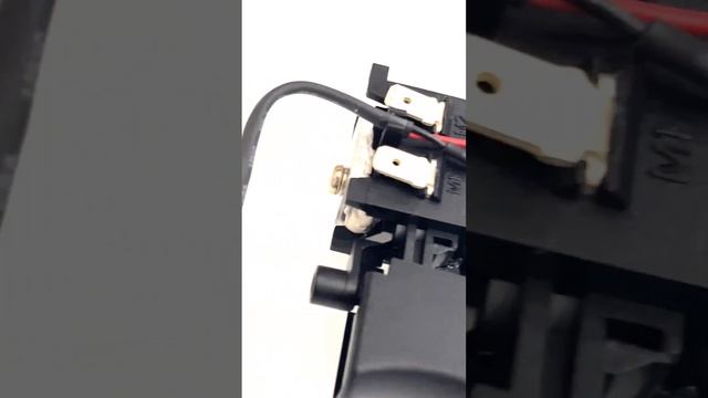 Выключатель Makita DF333D смотреть онлайн
