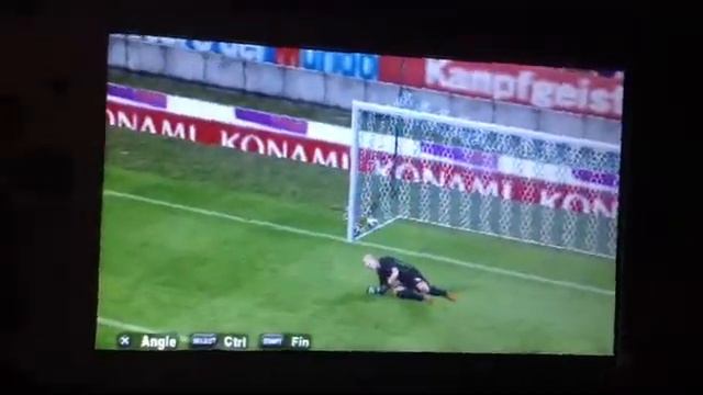 Quelque buts du meilleur joueur de Pes 2013 !!!!!!!!!!!! смотреть онлайн