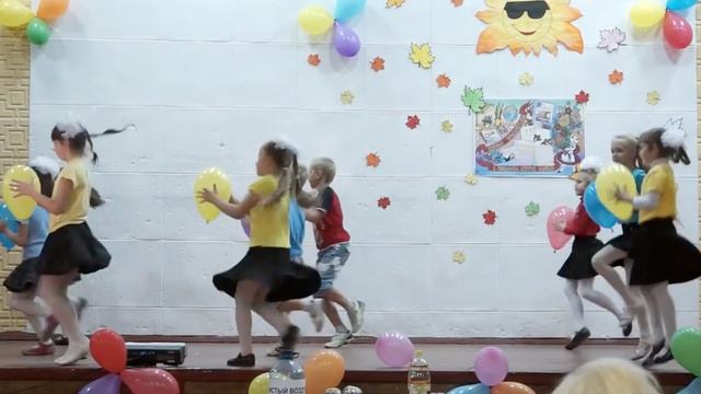 день учителя ( концерт) 2012г. 18 школа г Северодонецк 2019 г смотреть онлайн