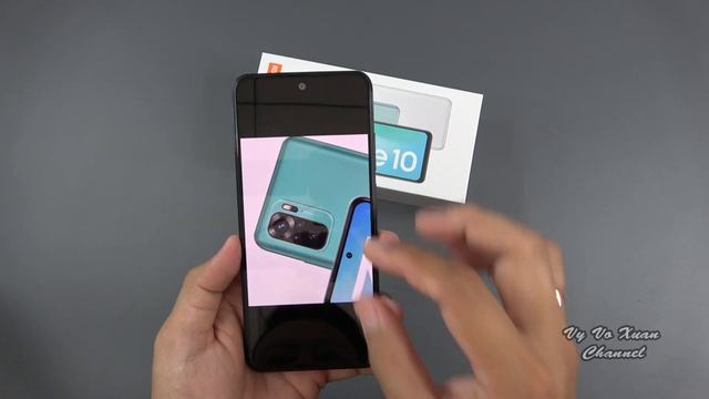 Xiaomi Redmi Note 10 unboxing, camera, antutu, gaming | ASMR смотреть онлайн