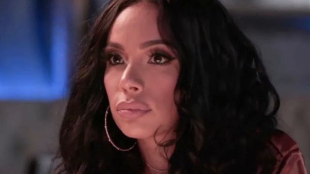 Erica Mena and Safaree Toxic Downfall Karma is a B***** смотреть онлайн