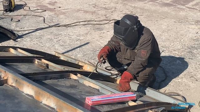 Подготовка к подводному бетонированию. смотреть онлайн