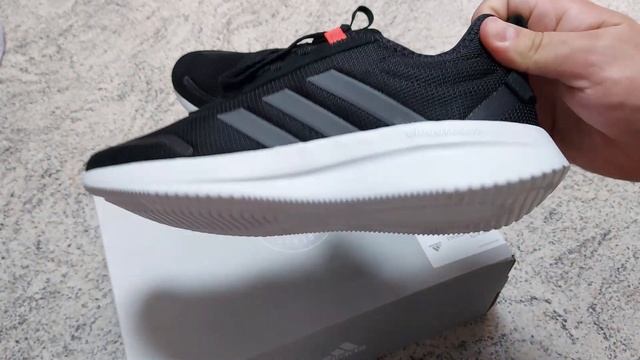 Adidas Lite Racer Rebold смотреть онлайн