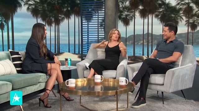 ‘Pretty Little Liars’ Star Sasha Pieterse On Gaining 70 Pounds At 17 смотреть онлайн