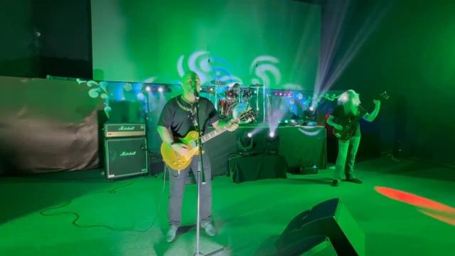 Чёрный Кофе – «Купола» [2022] смотреть онлайн