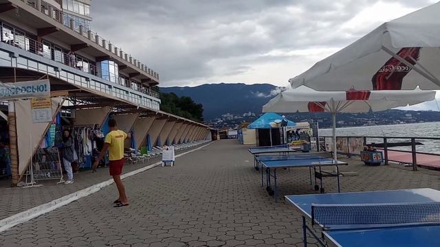 Ялта! Пляж "Дельфин"цены на некоторые услуги смотреть онлайн