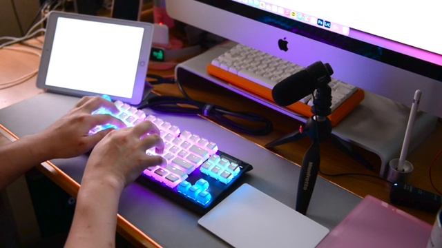 APEX PRO, omnipoint switch lubing & typing смотреть онлайн