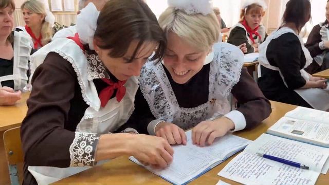 Подарок от родителей выпускникам 2023 смотреть онлайн