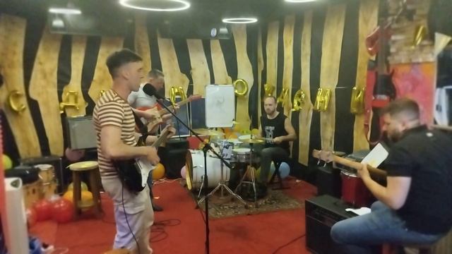 Гуляй мужик,, Сектор Газа (кавер) смотреть онлайн