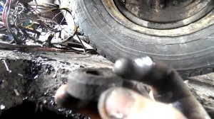 Замена задних амортизаторов. ВАЗ 2106 - классика