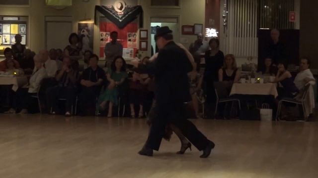 Rick and Basia Baron Tango at the 30-Up Club 2013 смотреть онлайн