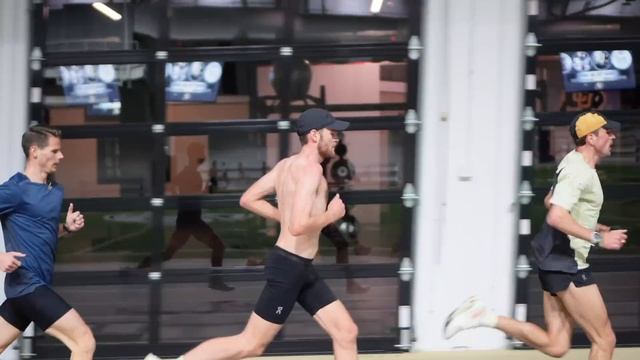 ON ATHLETICS CLUB WORKOUT: CHASING RECORDS смотреть онлайн