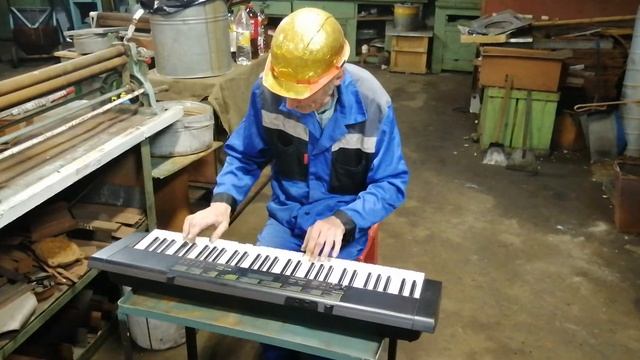 Музыка на производстве. смотреть онлайн