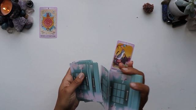 Who Are You, Truly??? PICK-A-CARD ?? Timeless Psychic Tarot Reading ✨ смотреть онлайн