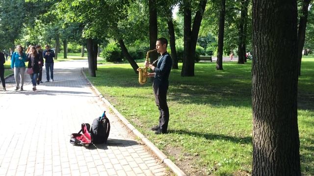 Музыкальная тема из игры "Супер братья Марио" на саксофоне / Super Mario Bros OST (Saxophone) смотреть онлайн