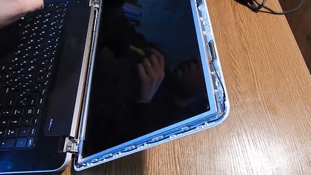Как заменить матрицу на ноутбуке HP. смотреть онлайн