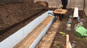 Обогрев теплицы - подогрев грунта электрическим кабелем для раннего урожая.