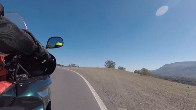 North to Ohanes, HONDA NT650V смотреть онлайн