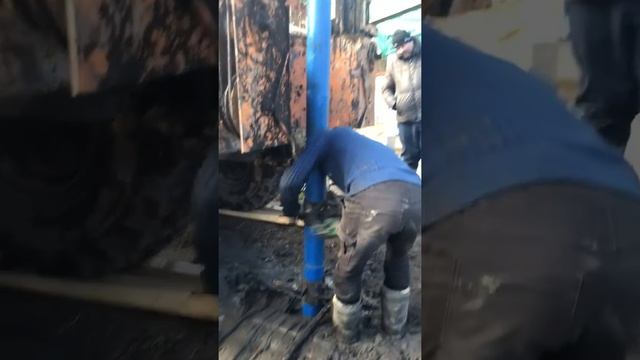 Бурение скважины! Часть четвёртая! Вода - это жизнь! смотреть онлайн