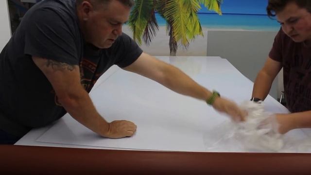 Chromadek Sheet Sign with Laminated Vinyl that Printed on FastCOLOUR Large Format Printer смотреть онлайн