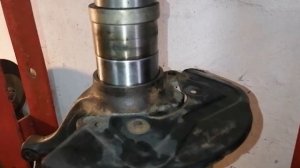 WV Golf 3 замена передних ступичных подшипников.