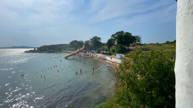 Самый НЕОБЫЧНЫЙ пляж Крыма. Керчь смотреть онлайн