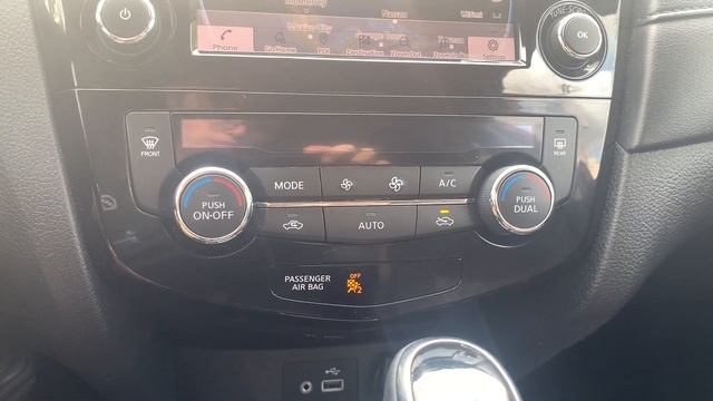2018 Nissan Rogue SV AWD Walk Around