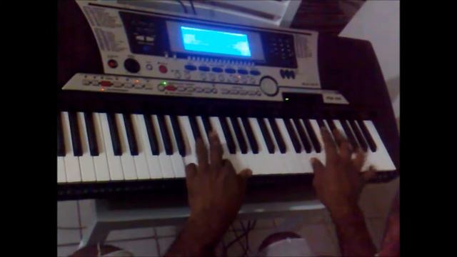 Amarelinho Keyboards gravando um solo de Jazz num PSR 550. смотреть онлайн
