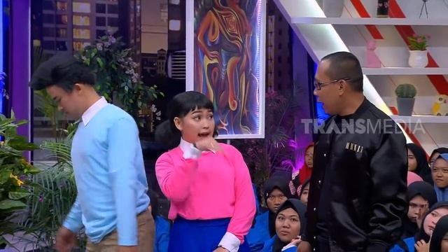 Ferdian Kirim Mpok Alpa ke Belanda, Anwar ke Afrika | OPERA VAN JAVA (02/11/19) Part 2 смотреть онлайн