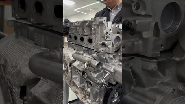 Mercedes benz M264 engine assembly full process смотреть онлайн