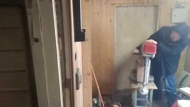 Трёх лопастной винт лодочного мотора Салют. часть 3. смотреть онлайн